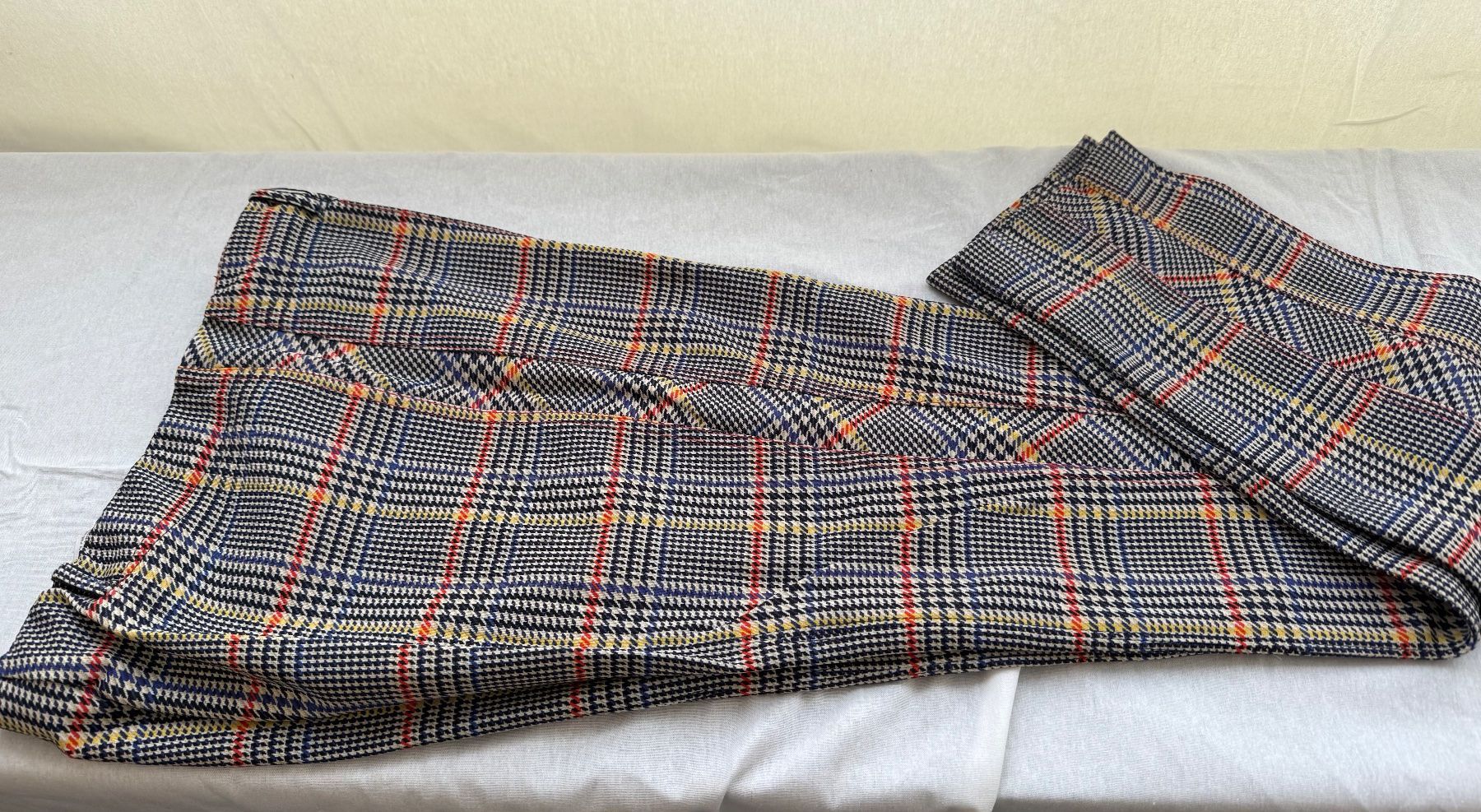 Marc Cain Pantaloni: MarcCain Hose Gr. 4 – Usato da Pfäffikon ZH venduto da Margot1