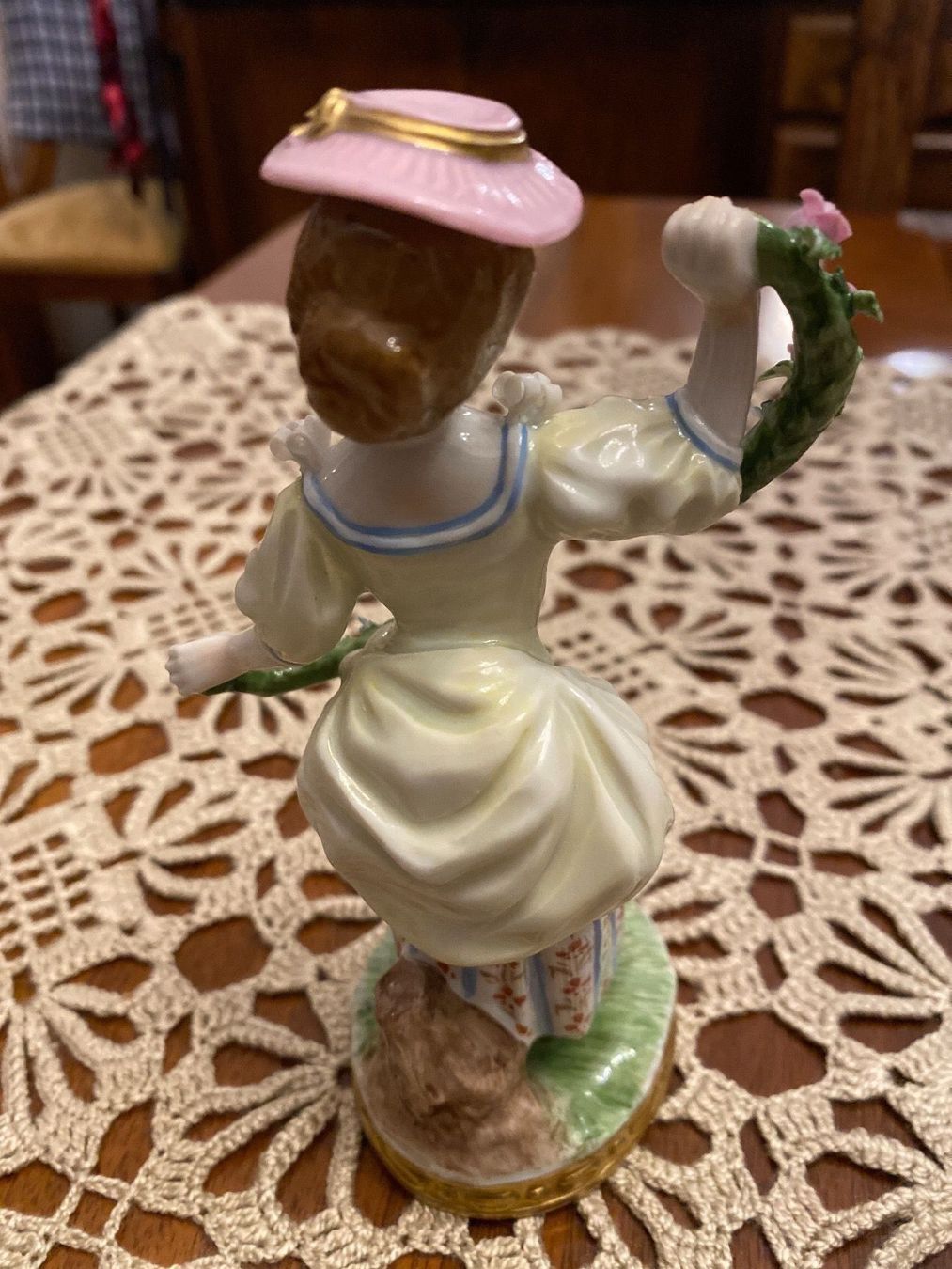 Statuette: Porzellan Figur Signier – Usato da Mehlsecken venduto da Reymau 2