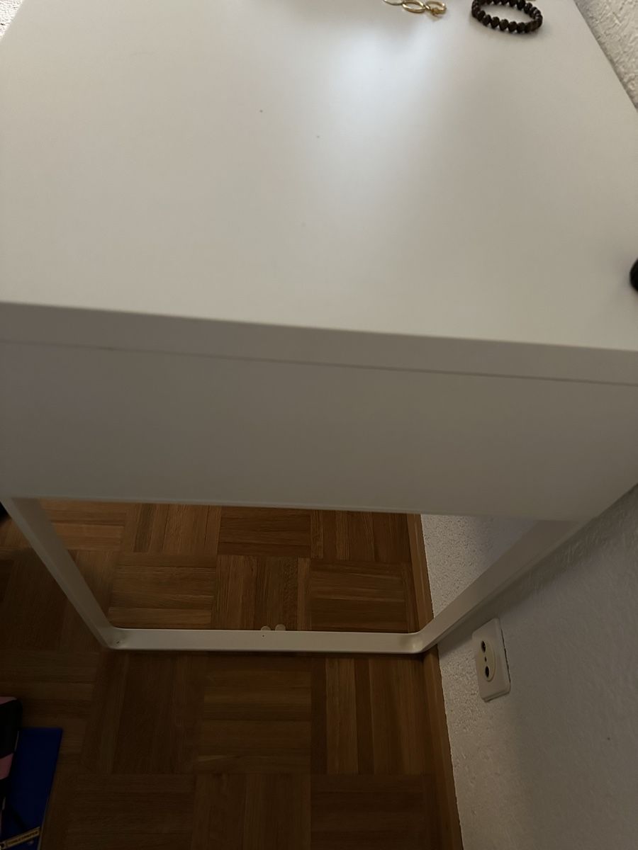 Ikea Scrivanie: Bureau IKEA – Usato da Evilard venduto da zoe.mrsg 2