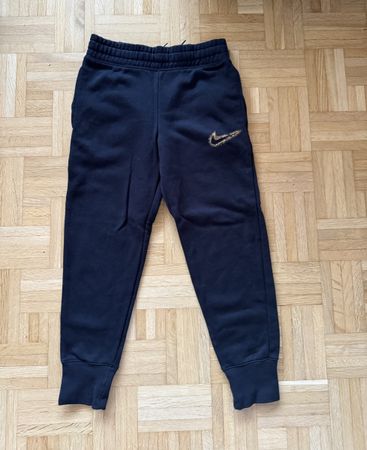 Nike Jogginghose, Grösse 128/137