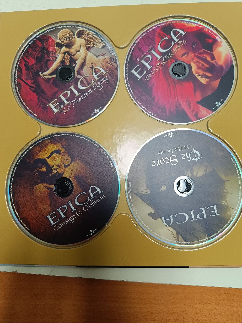 CD: EPICA The Early Years CD Box Set(em80) – Usato da Künten venduto da Schnaepplihuus 1