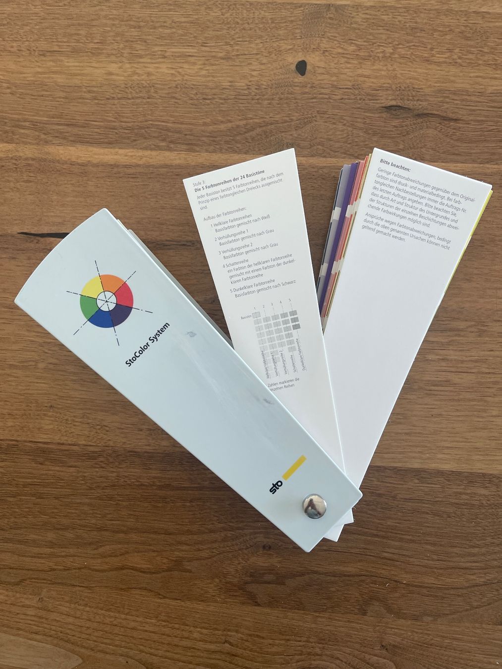 Colori: Farbfächer Sto Color System – Usato da Matzingen venduto da carola71 2