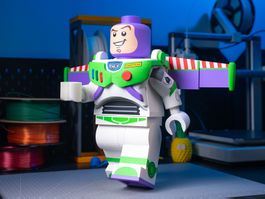 XXL Buzz Lightyear Figur – ca. 30 cm hoch