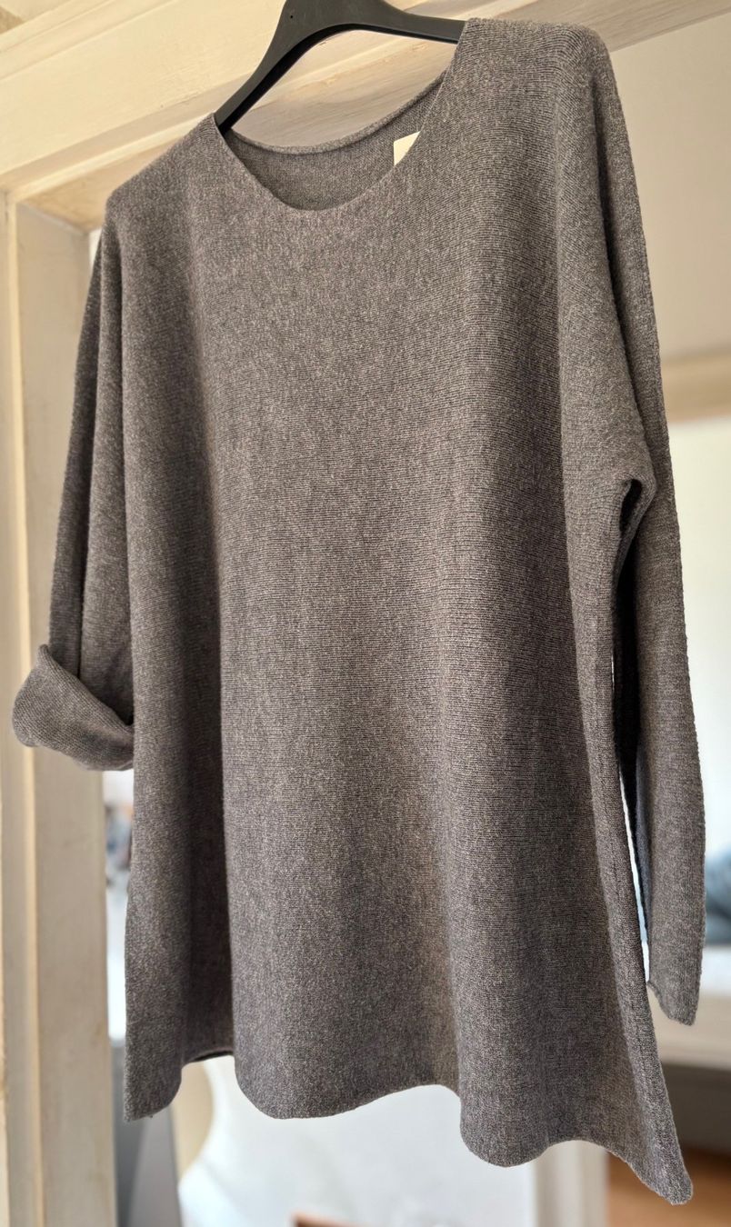 Maglioni & Felpe: PULLOVER OVERSIZE! M NOUVEAUTÉ 2026/27 – Nuovo e nell'imballaggio originale da Locarno venduto da NicoNion 1