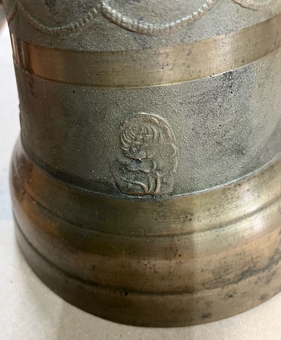 Glocken & Treicheln: Glocke – Gebraucht aus Langenthal von corner6 3