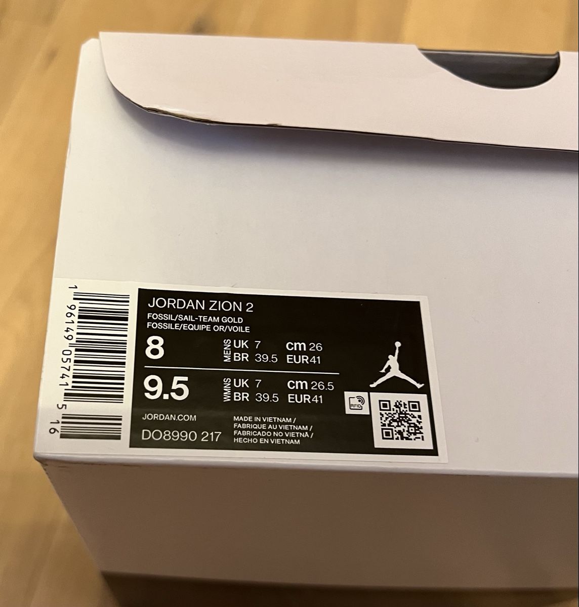 Jordan Herrenschuhe: Jordan Gr.41 – Neu und originalverpackt aus Tavannes von Kcirtapretus 5