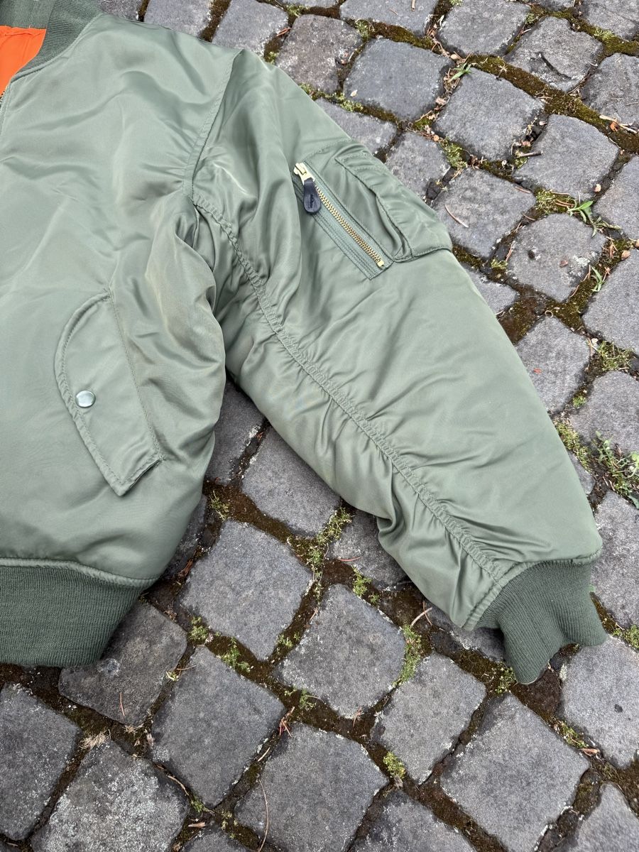 Alpha Industries Jacken: Alpha Industries MA-1 Bomber Jacket Khaki M Classic – Gebraucht aus Effretikon von rus_2l2p 1