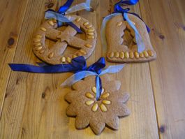 sehr schöne Weihnachts Deko aus Lebkuchenteig, Handarbeit