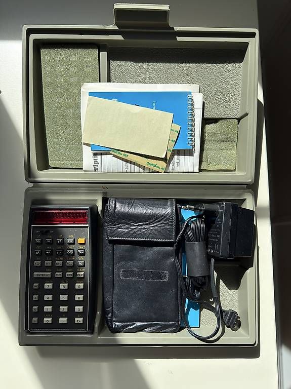 Hewlett Packard Calcolatrici tascabili: HP-45 Taschenrechner – Usato da Sumiswald venduto da MFMF02
