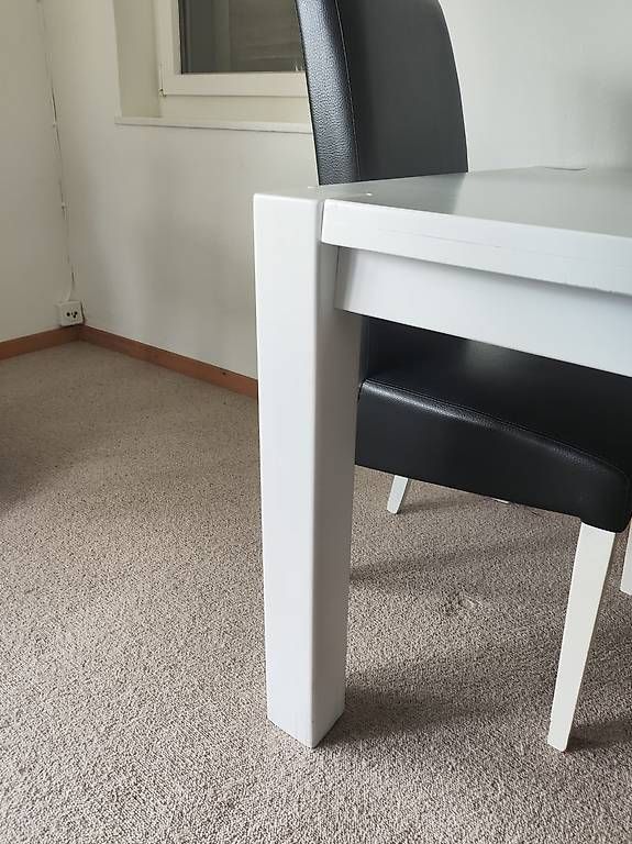 Tables: Solid Wood Dining Table (90x200 cm)  High Quality – D'occasion à Zürich par Lor_8trn 1