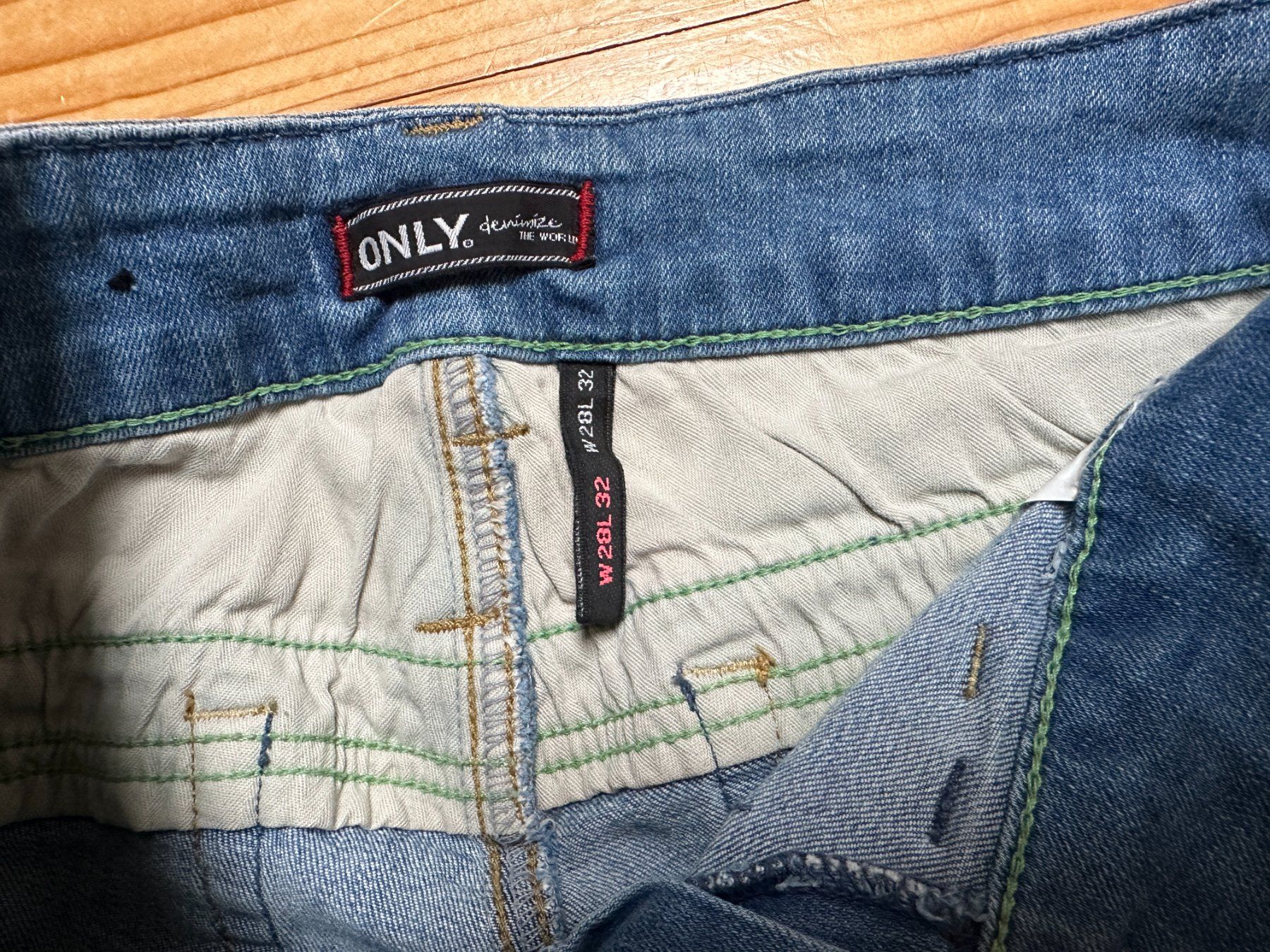 Only Jeans: Only Jeans 28/32 - sehr cooler Schnitt – Usato da Gümmenen venduto da FelizitasHermann 2