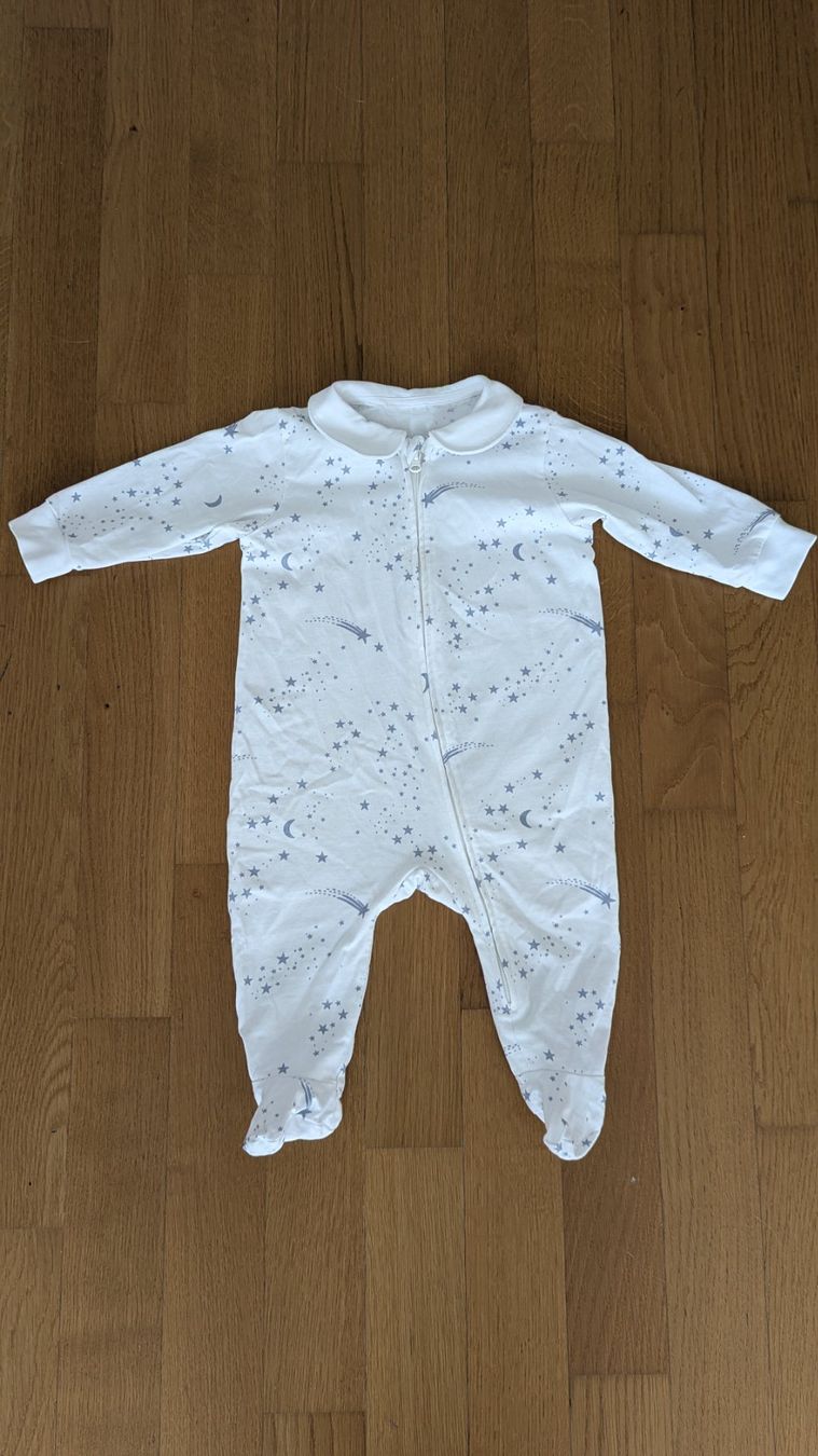 Pigiama & Simili: Süsser Sternchen-Strampler 3-6 Monate 👶 – Usato da Emmen venduto da Mwassuup