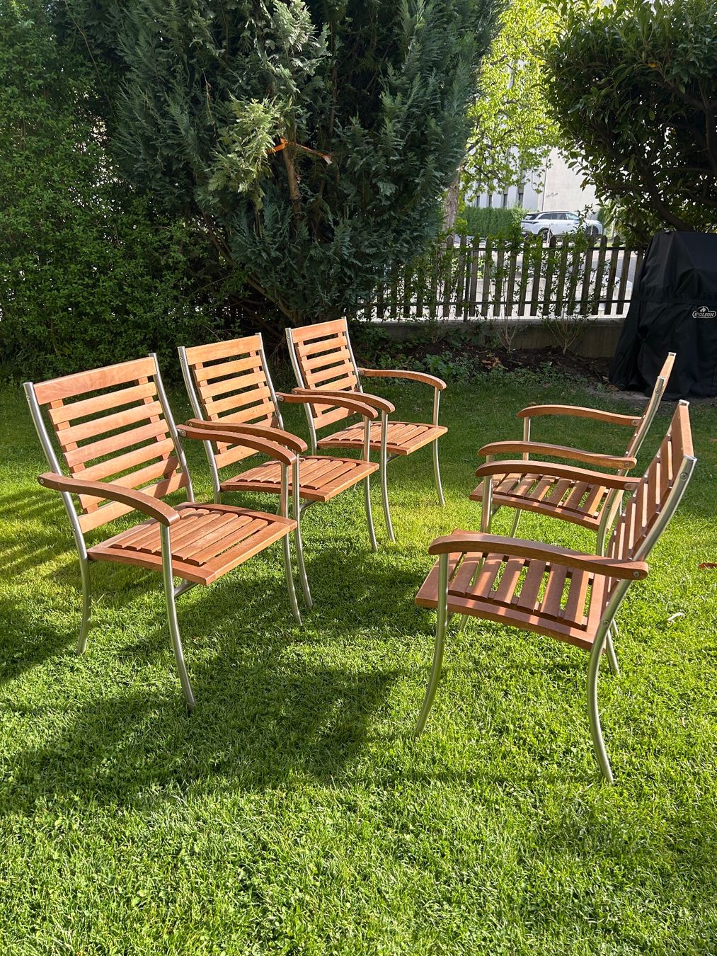 Stühle: 5x Gartenstühle aus Holz – Gebraucht aus Chur von lg7_mc7x