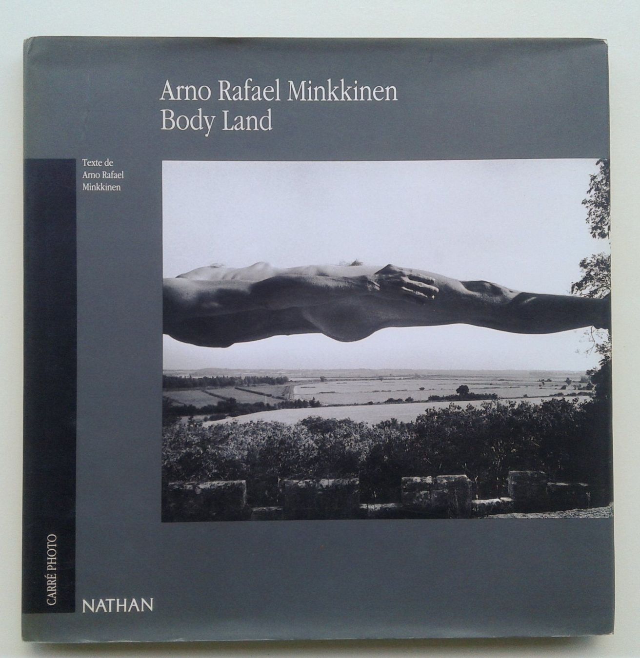 Libri: Arno Rafael Minkkinen - Body Land – Usato da Lausanne venduto da LasloH