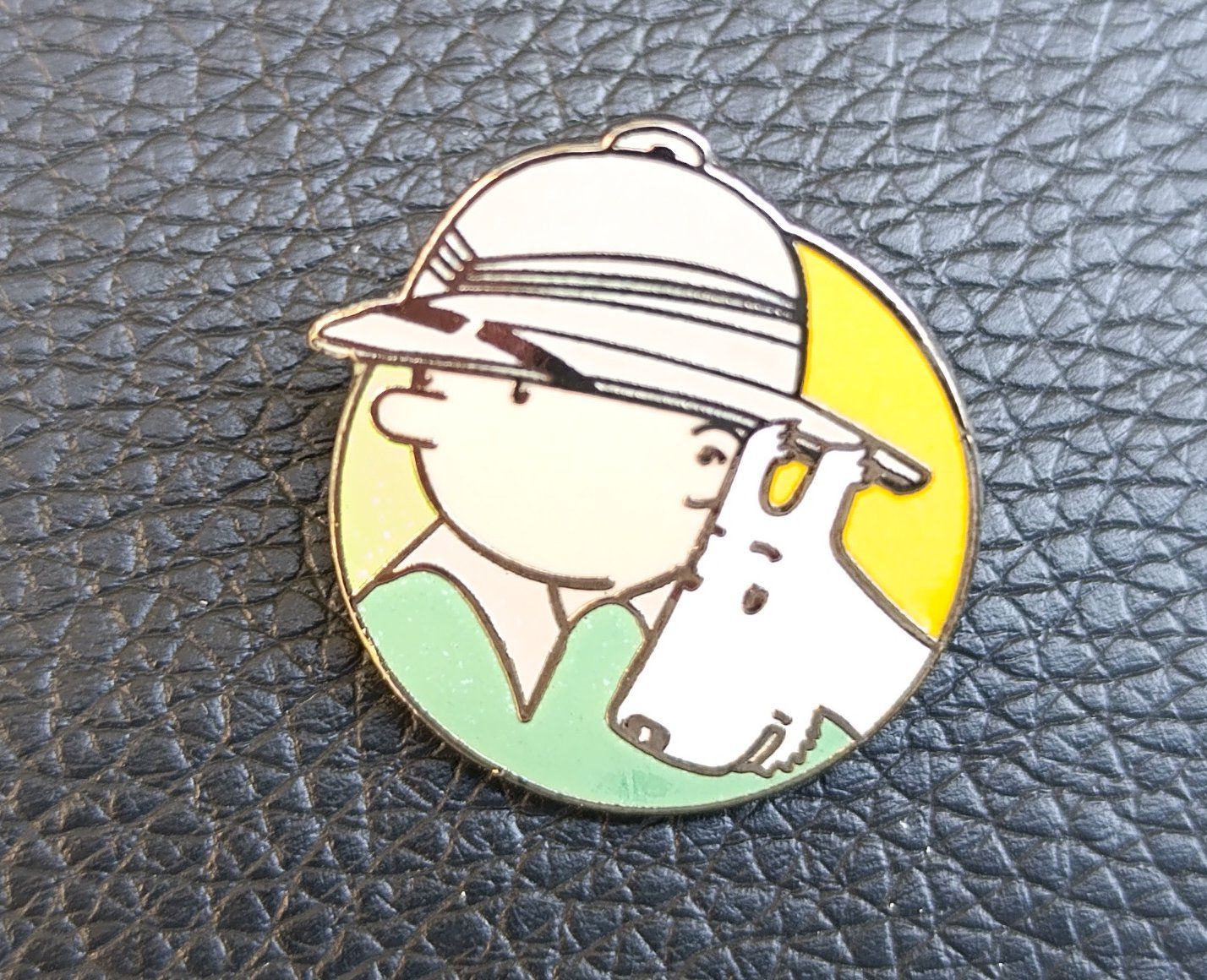Placchette & Badge: Hergé TINTIN - Pin Tintin Corner 166 – Usato da Prangins venduto da Timband 1