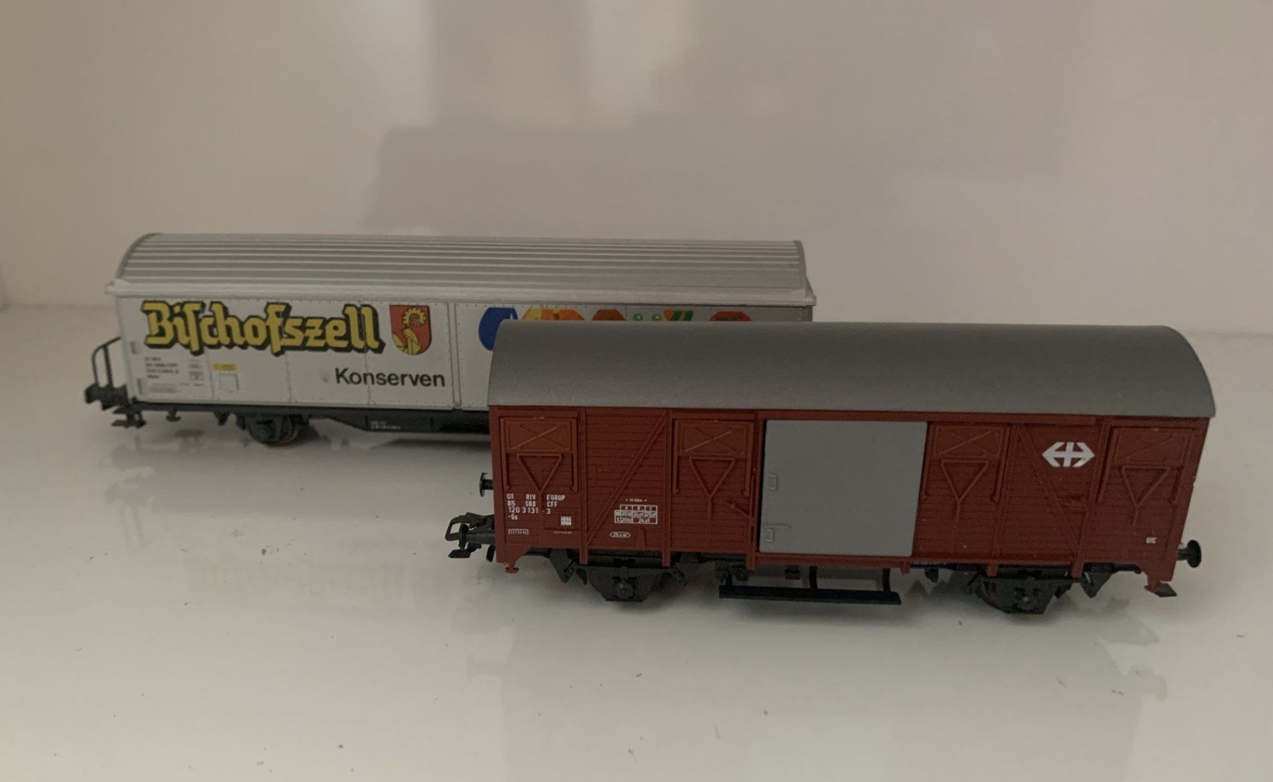 Roco Modellini di ferrovie: 2 Roco H0 SBB Güterwagen – Usato da Volketswil venduto da zwitsch33 1