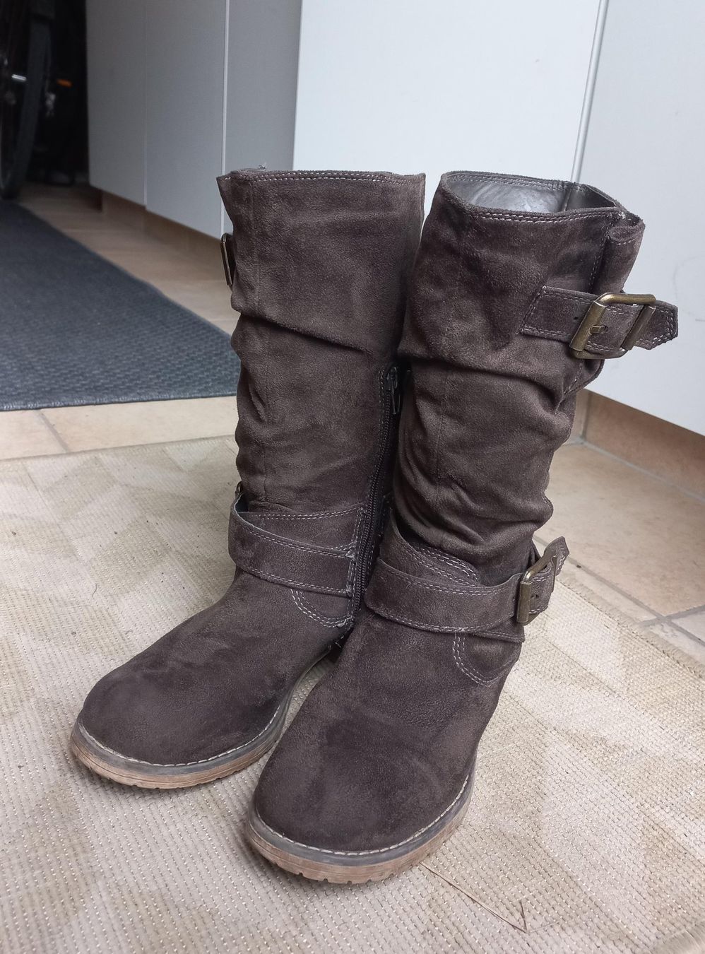 Scarpe da donna: Stiefel – Usato da Zürich venduto da Cindarel 1