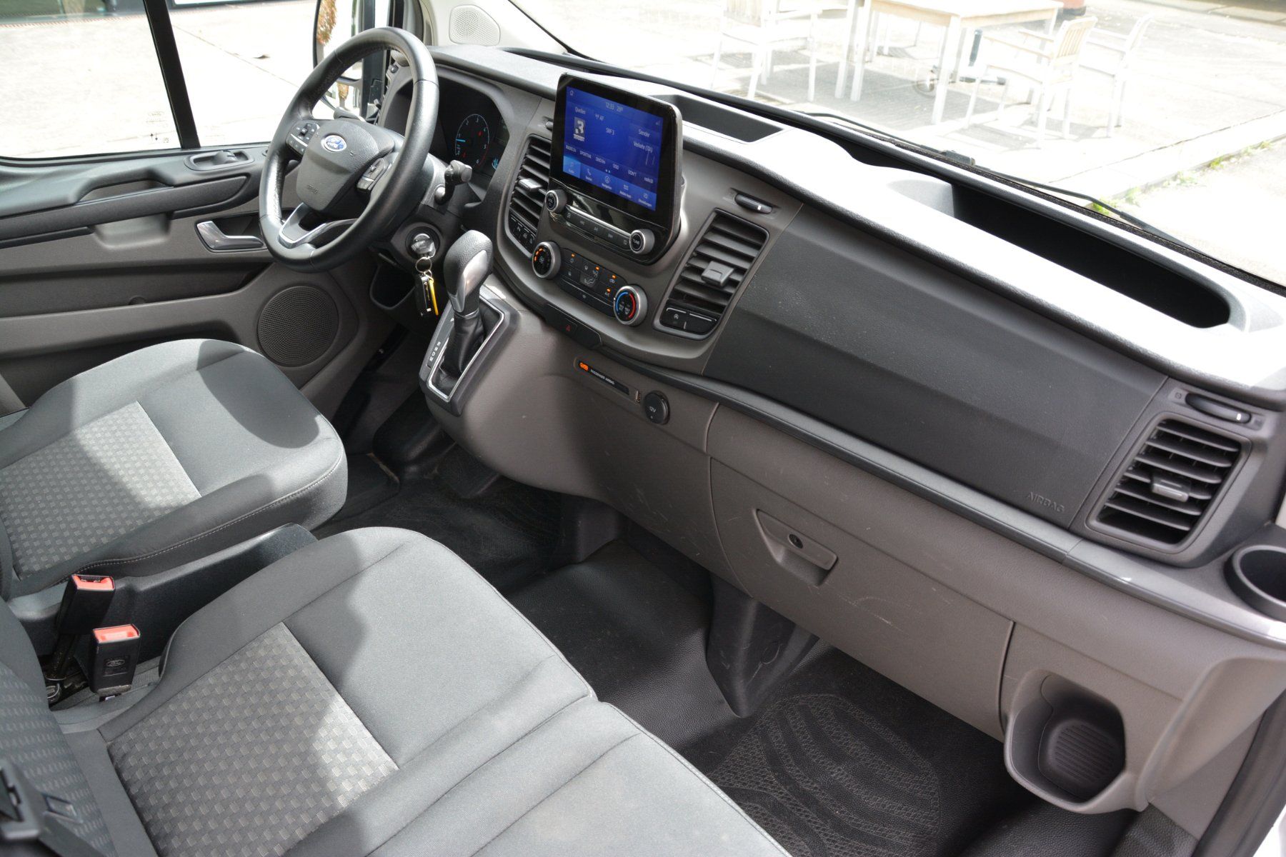 Ford Veicoli commerciali: FORD Transit Custom Van 300 L2H1 Trend A – Usato da Oberkulm venduto da Curiger-Automobile 7