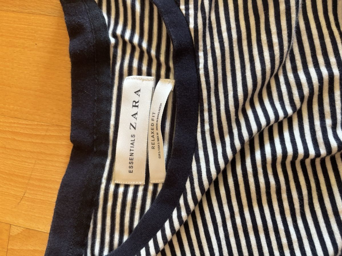 T-shirts: Zara T-Shirt gestreift M  – D'occasion à Chexbres par doe_xns6 1