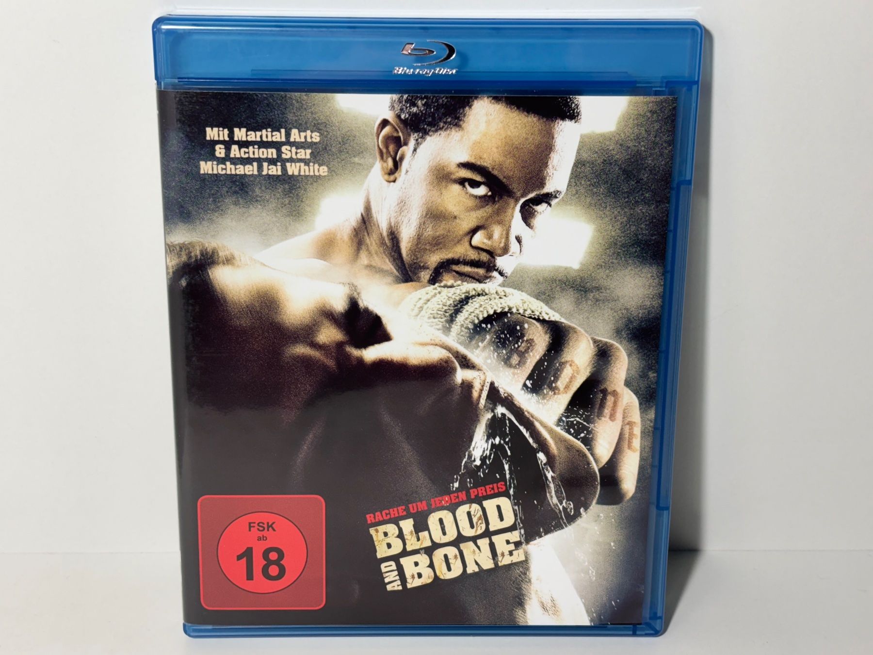 Tutti i DVDs: Blood and Bone Blu Ray – Usato da Wilderswil venduto da Sstriker