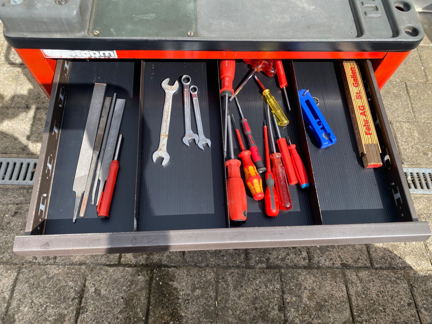 Alle Werkzeuge: Werkzeugwagen – Gebraucht aus Oberriet SG von shanis 3