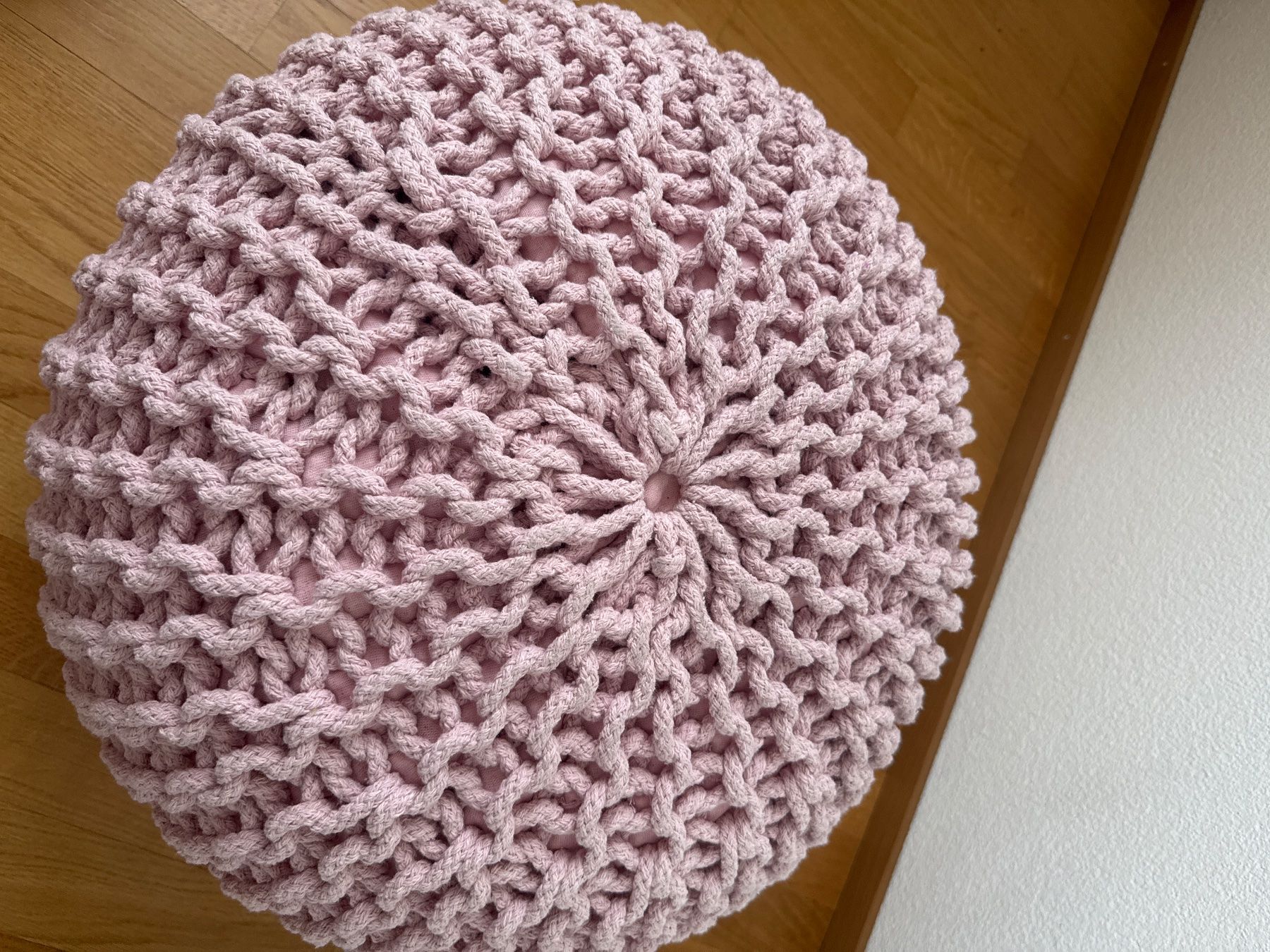 Sgabelli: Pouf Hocker Rosa – Usato da Wollerau venduto da Vinagoni 2