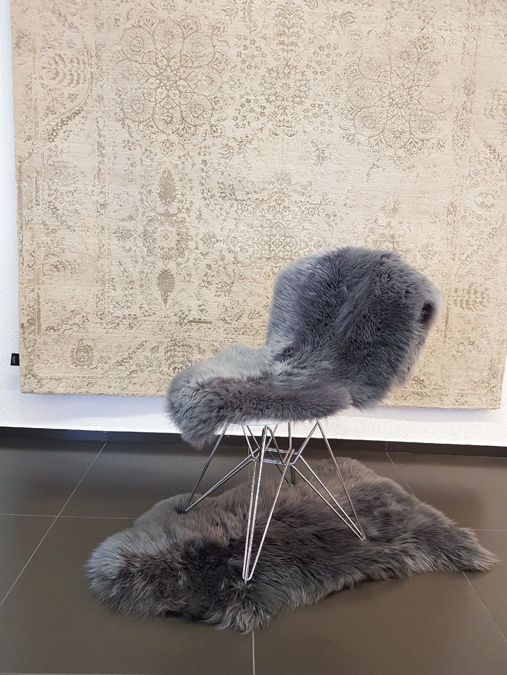 Tutte le decorazioni: Doppelschaffele in über 30 Farben – Nuovo e nell'imballaggio originale da Neuhausen am Rheinfall venduto da Lambskin 6