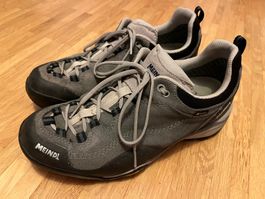 Chaussure de trekking Meindl (homme)