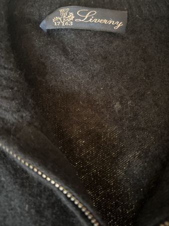 Pull zippé Liverny noir taille M usure visible