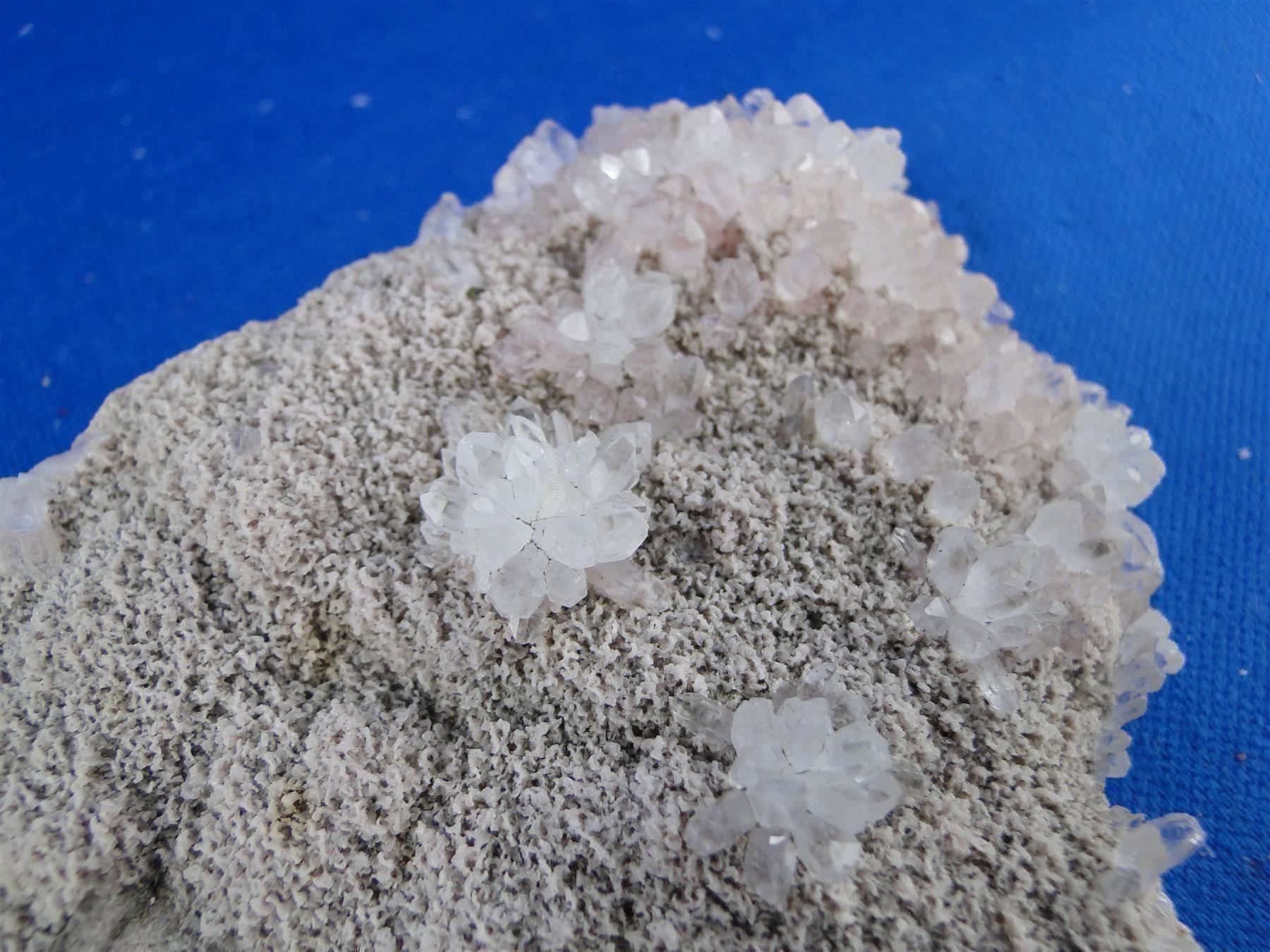 Minerali & Pietre curative: Quartz auf Rhodochrosit – Usato da Schinznach Bad venduto da Demerald 2
