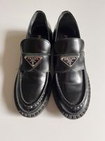 Loafer Prada, Gr. 39, schwarz 