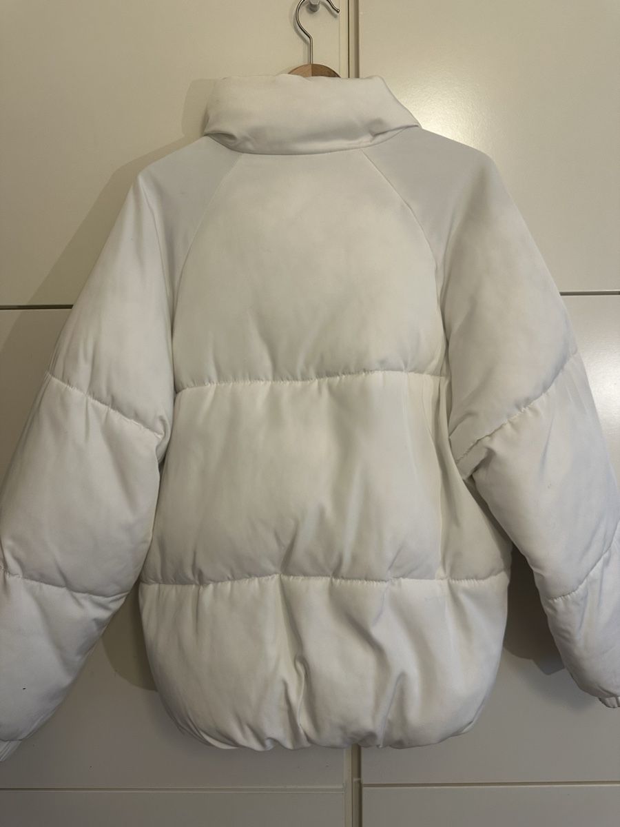 Pull&Bear Jacken: Pull&Bear Winterjacke, Weiss, Gr. S – Gebraucht aus Luzern von nee_zjh6 6
