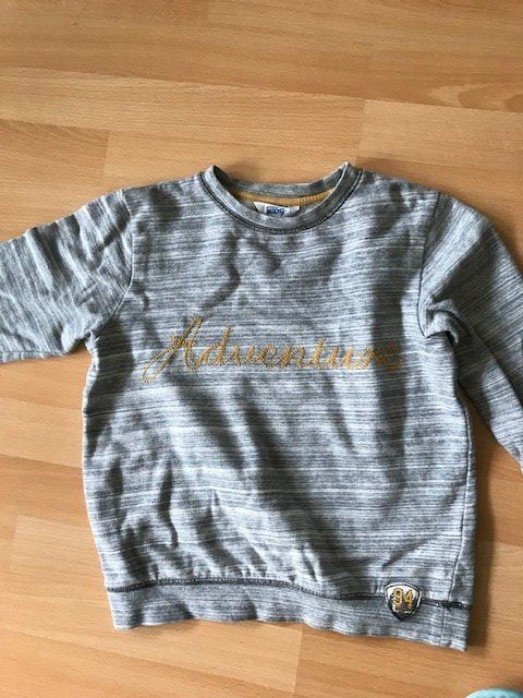 Zara Camicie, T-shirt & Polo: Kinderset Paket Gr.140 – Usato da Wabern venduto da adamovski 3