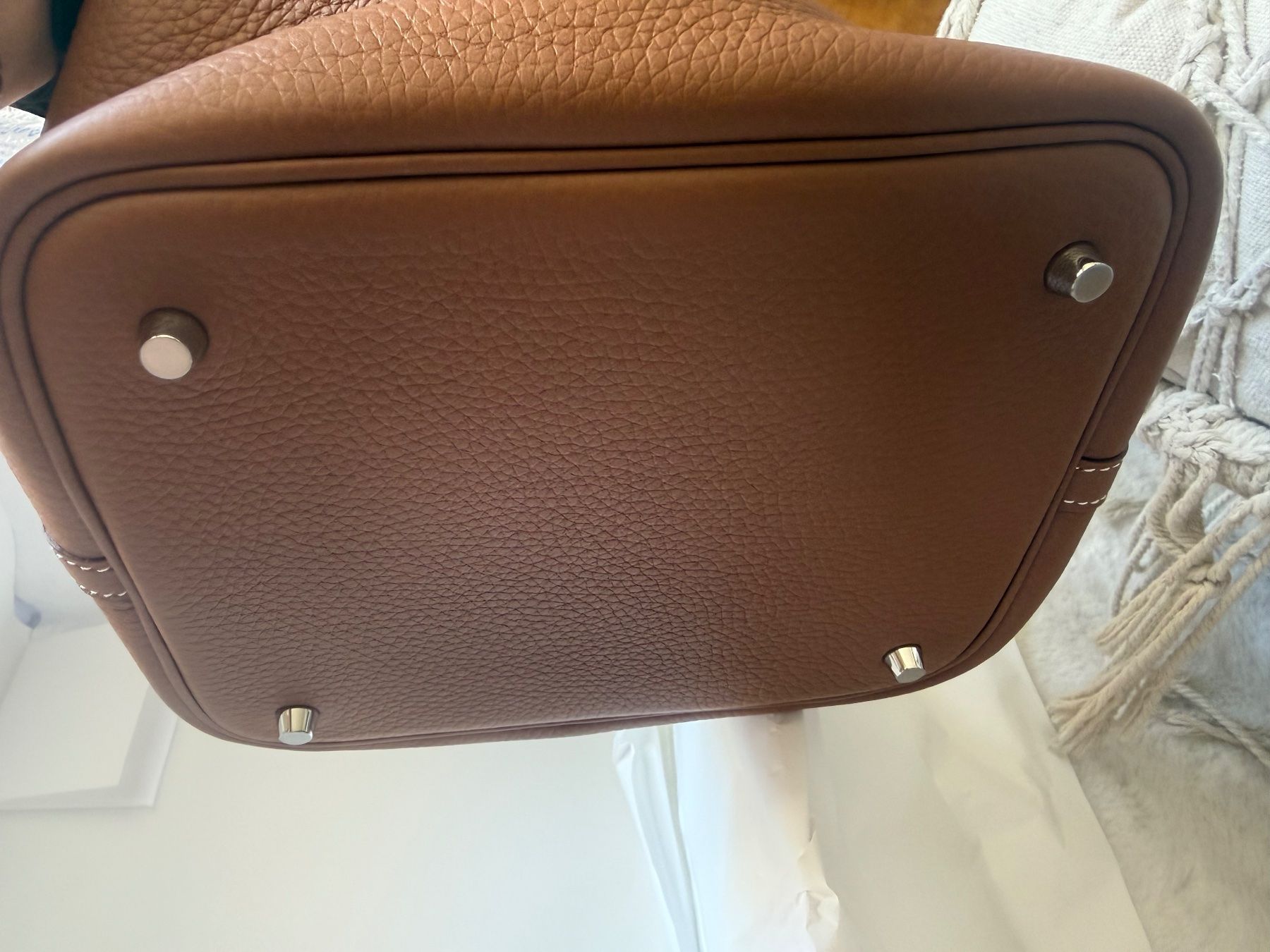 Hermès Sacs femmes: Hermès Picotin 22 gold, Palladium Hardware – Neuf avec emballage d'origine à Binz par sinahhh 2