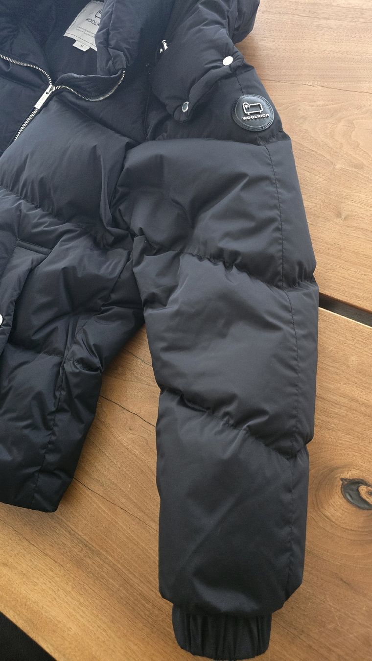 Woolrich Giacche: Daunenjacke Woolrich M schwarz – Nuovo e nell'imballaggio originale da Untereggen venduto da cla_kb2w 2