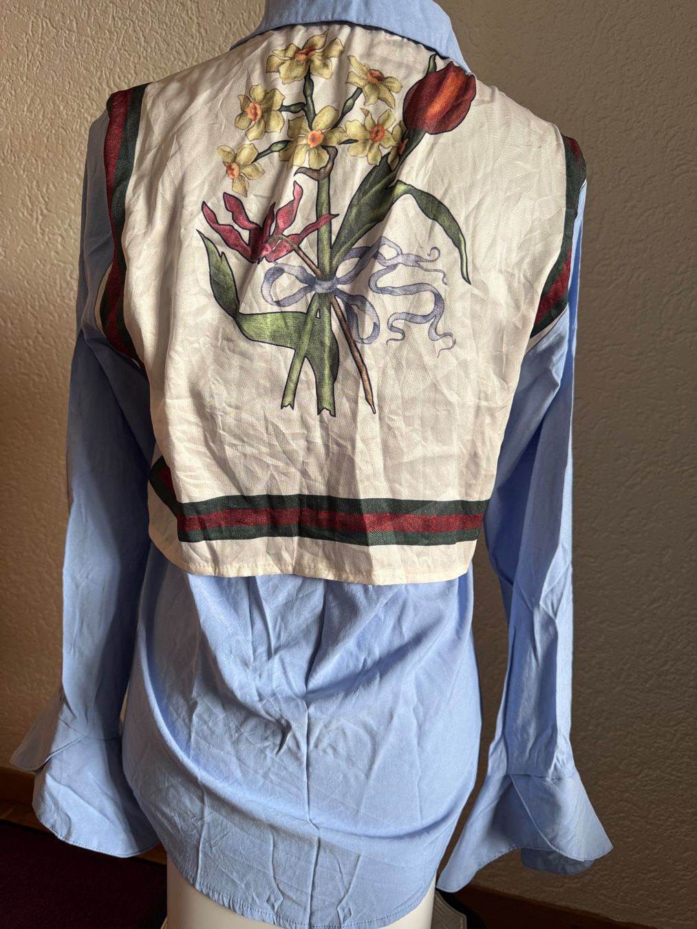 Camicette: Damen Bluse mit Blumenmuster-Einsatz Gr S neuwertig – Usato da Frenkendorf venduto da Style365