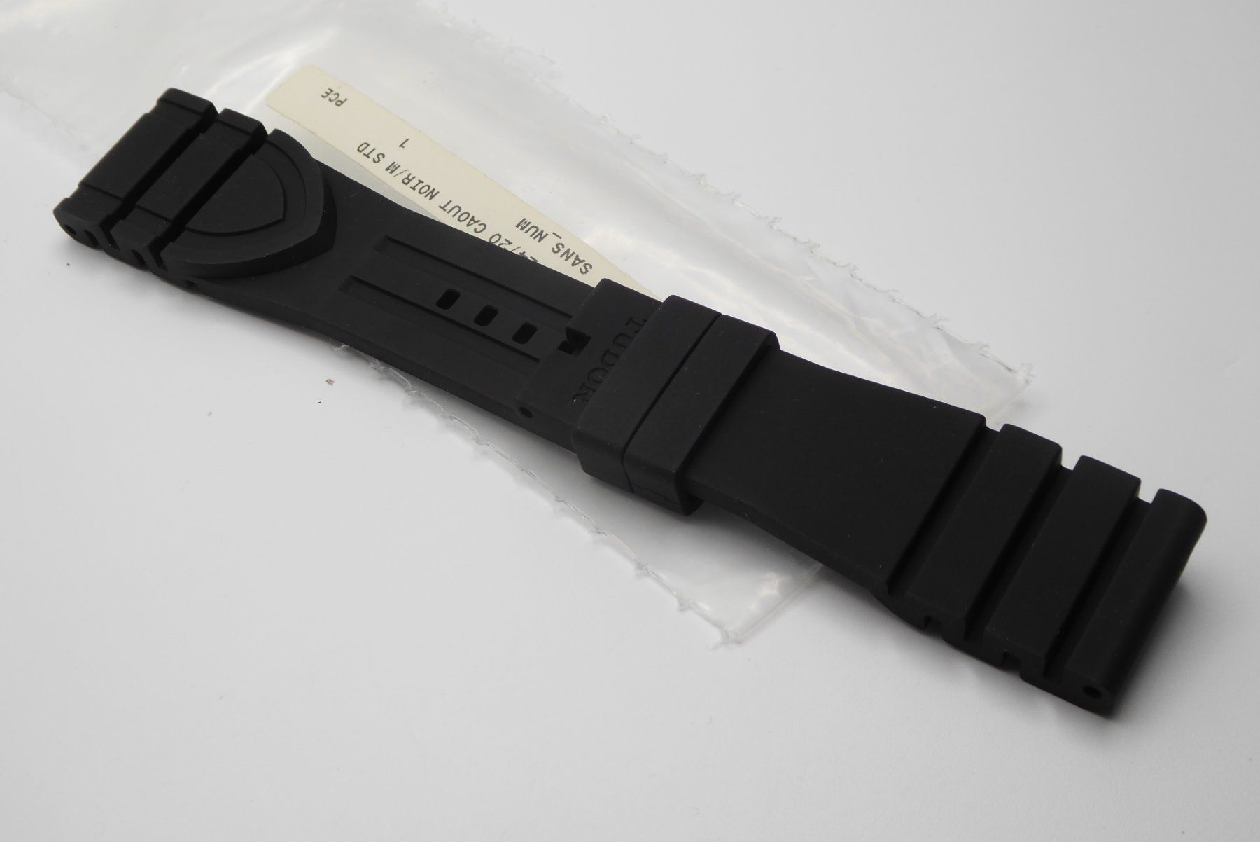 Bracciali & Braccialetti: Tudor Hydronaut Rubber Strap 24mm – Nuovo (secondo la descrizione) da Geneve venduto da adr_xk6n 4