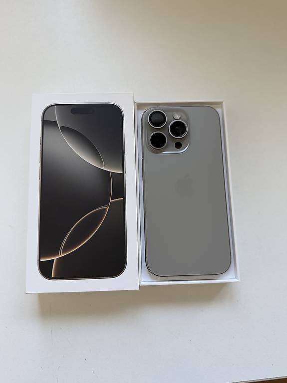 Portables: iPhone 16 Pro 128gb avec Apple care – D'occasion à Meyrin par 12m_7569 1
