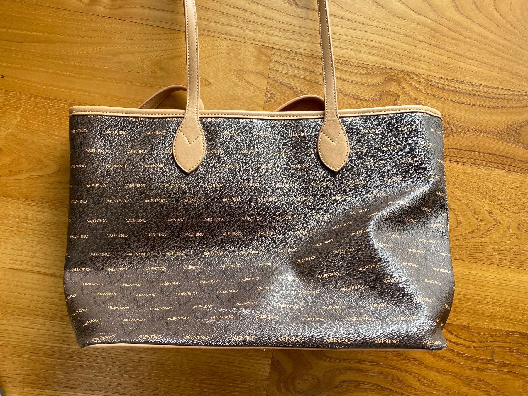 Valentino Taschen für Damen: Valentino Shopping Bag – Gebraucht aus Sissach von laura.x4 1