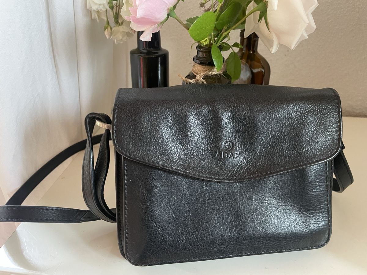 Borse da donna: Umhängetasche Leder von Adax – Usato da Recherswil venduto da grafics