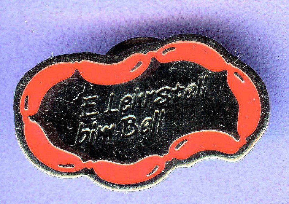 Placchette & Badge: E Lehrstell bim Bell – Usato da Winterthur venduto da Sammleroase