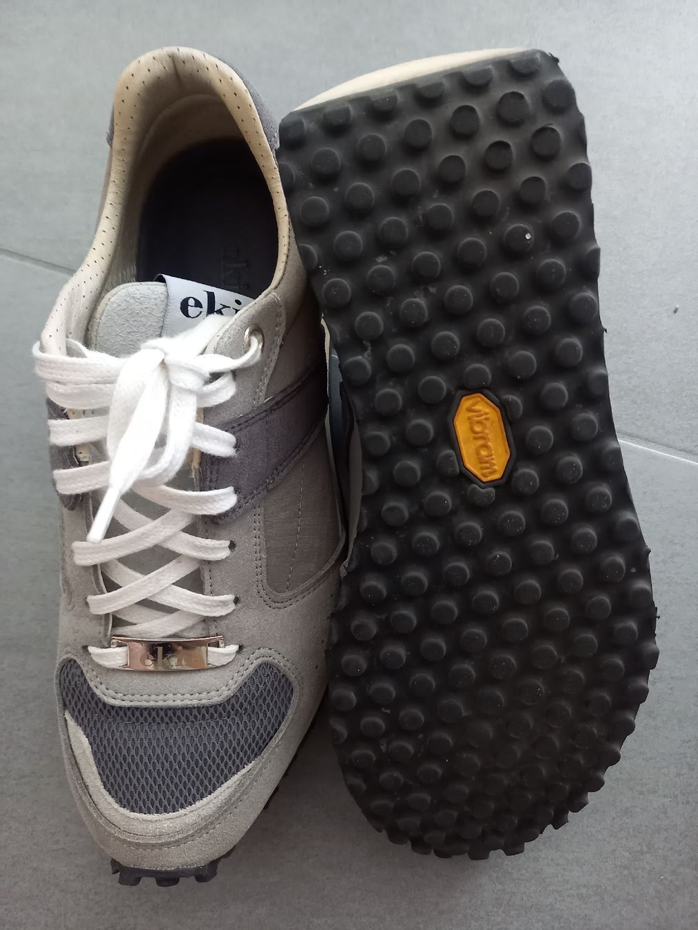 Damenschuhe: Sneaker Ekn – Gebraucht aus Sissach von DenJoe 1