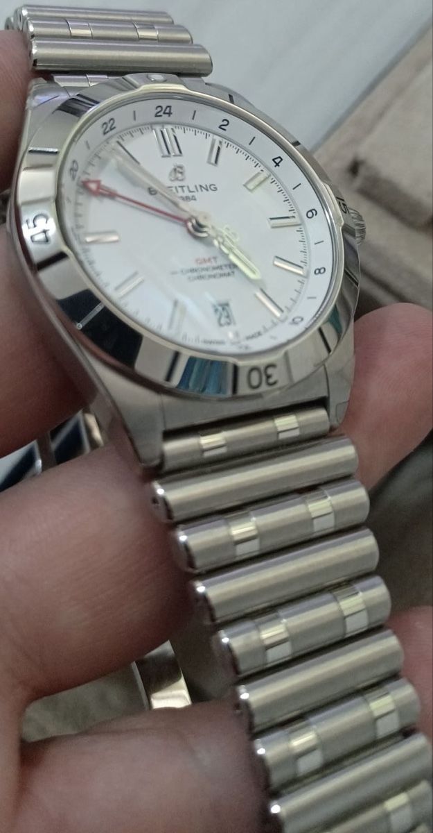 Breitling Orologi: Orologio Breitling Chronomat Automatic GMT 40 reference A323 – Nuovo (secondo la descrizione) da Agra venduto da and_7gx9 2
