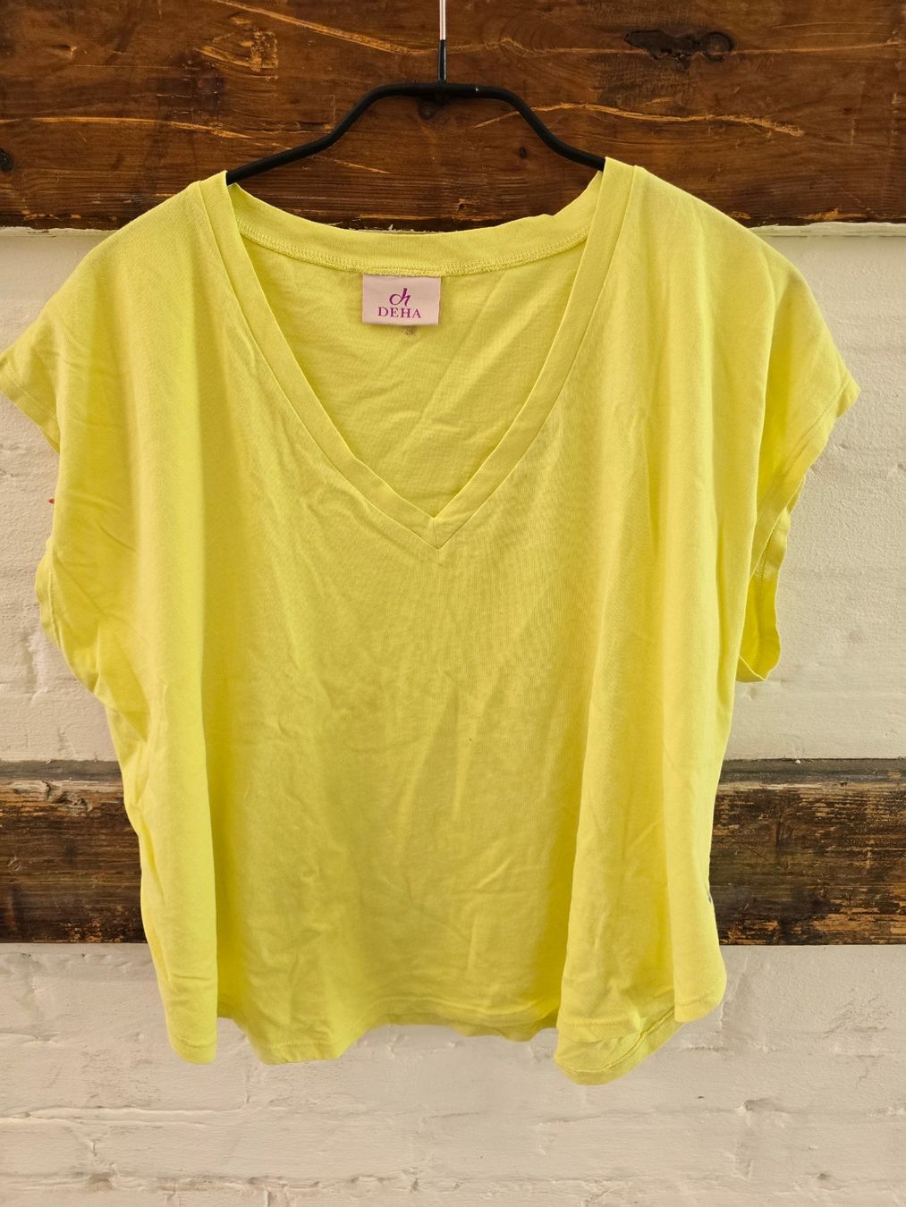 T-Shirts: Kleidung: Shirt DEHA hellgelb (S) – Neu (gemäss Beschreibung) aus Romanshorn von Rachacha