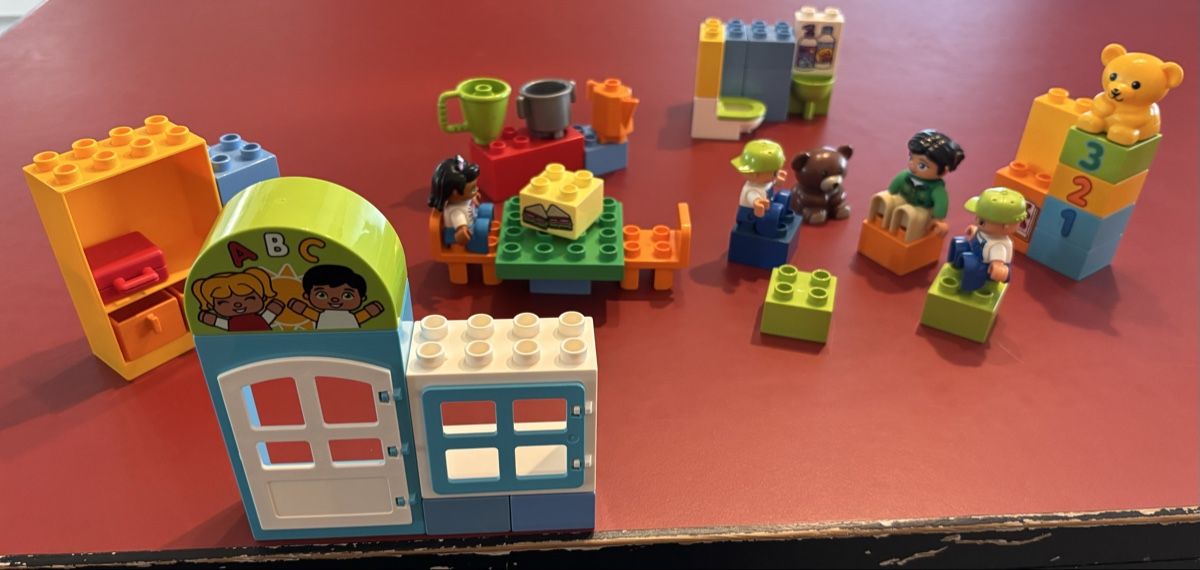 Lego Jouets: Lego Duplo grosse Sammlung (Bauernhof, Baustelle, Kita usw) – D'occasion à Bern par Lunallena01 2