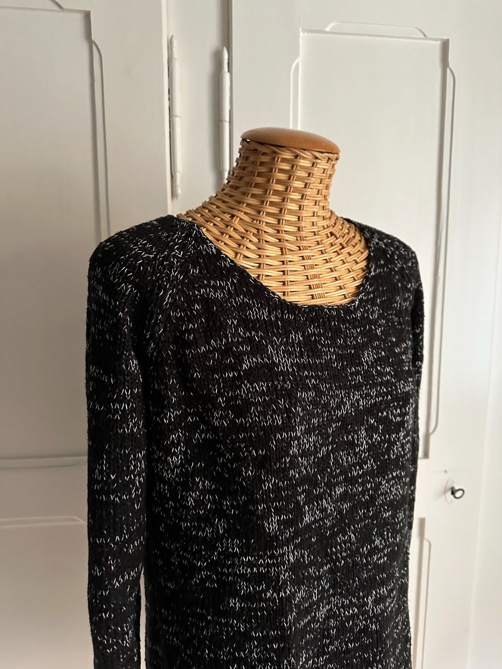 Stradivarius Maglioni & Felpe: STRADIVARIUS - Strickpullover schwarz-weiss M – Usato da Zürich venduto da Diazaio 1