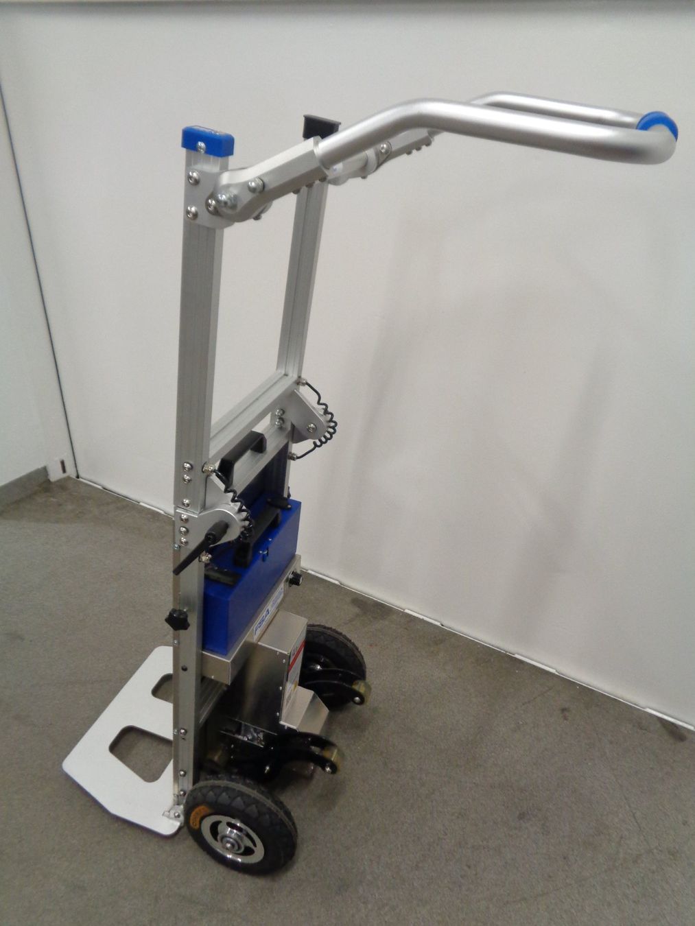 Koffer & Taschen: Treppensteiger elektrisch – Neu (gemäss Beschreibung) aus Aarwangen von fsa-maschinen 2