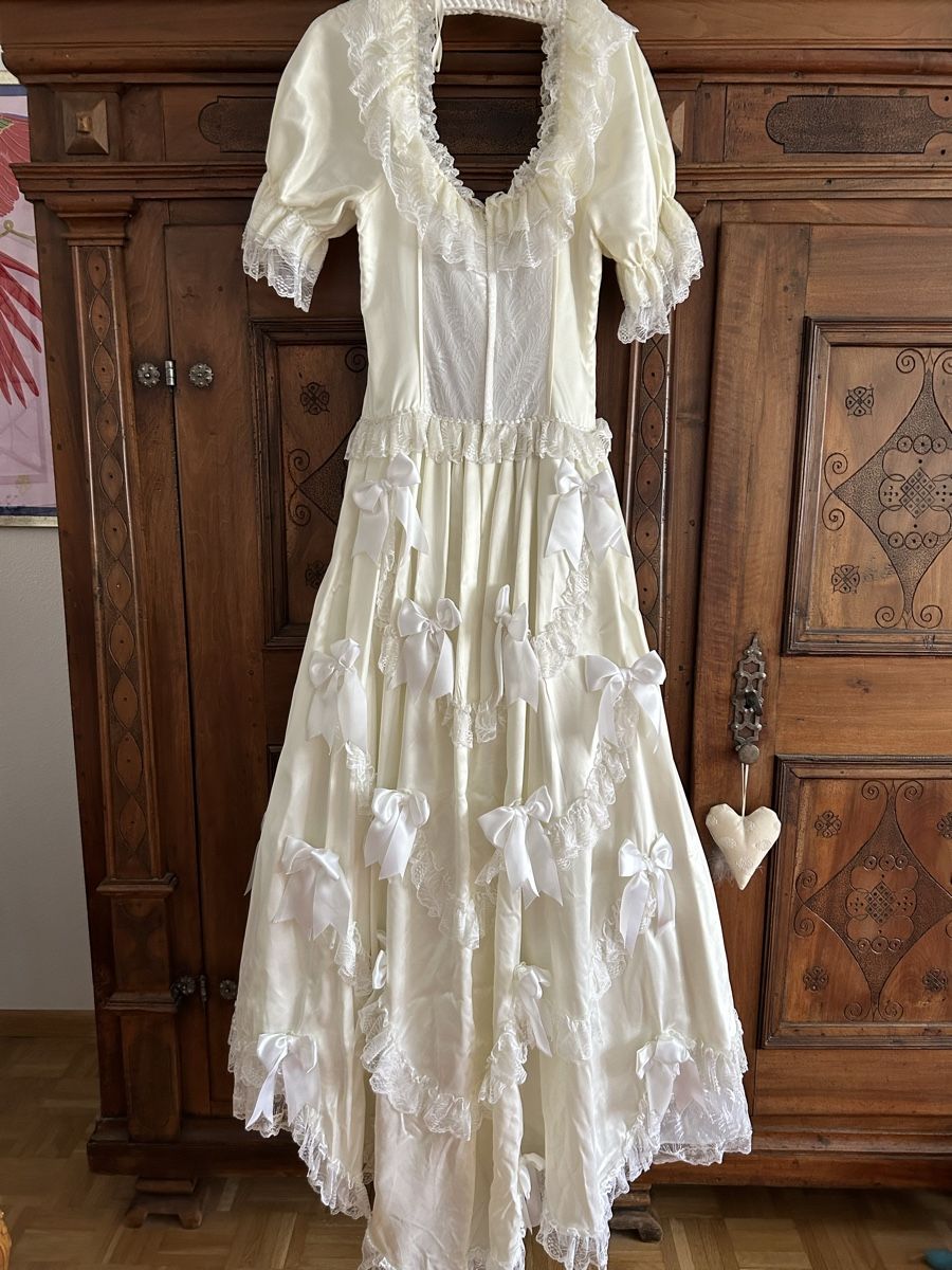 Kostüme: Kleid Barock Hochzeit Biedermeier Ball – Gebraucht aus Birsfelden von Exclusivity 4