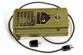 Militär-Batterien-Ladegerät (CH)