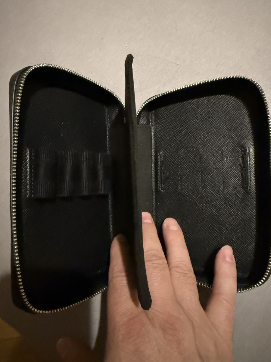 Montblanc Altro in Scrittura & Disegno: Montblanc Stifteui Zip schwarz Gross – Usato da Erlinsbach venduto da homer2478 5